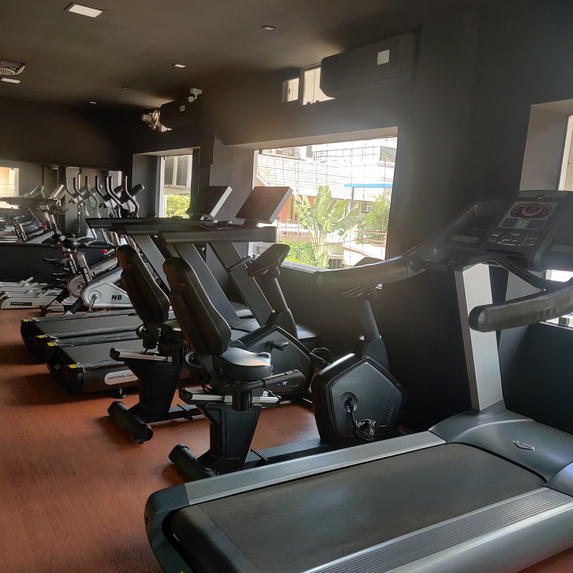 Ultimate Fitness Centre – State-of-the-Art Gym in Adyar, Chennai
